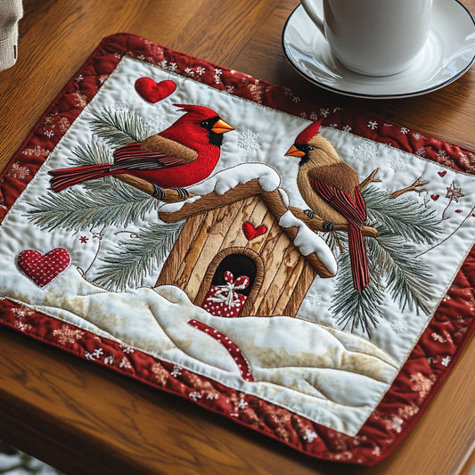 Cozy Cardinals Quilted Placemat NCU0NT2971