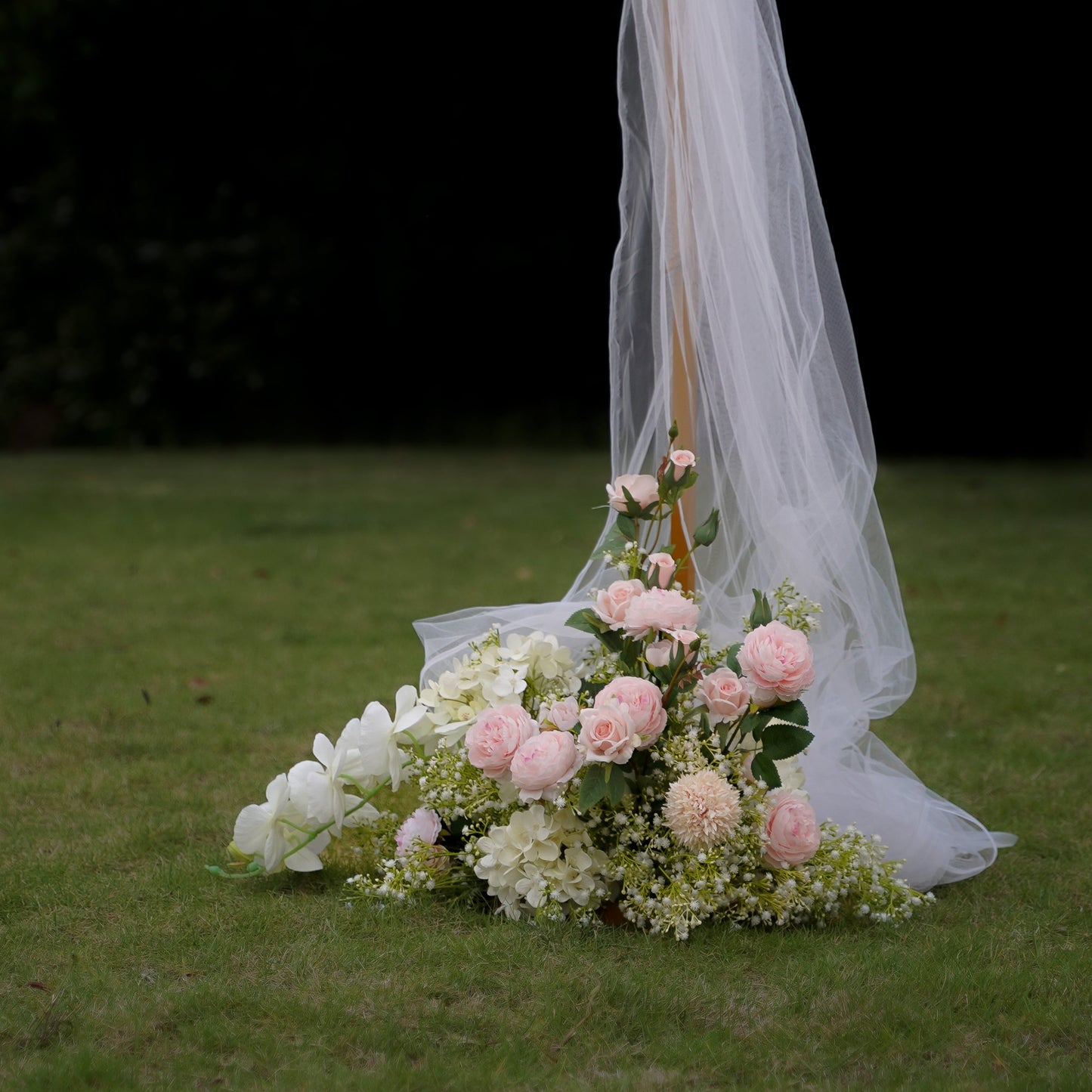 Iris Wedding Party Background Floral Arch Decoration