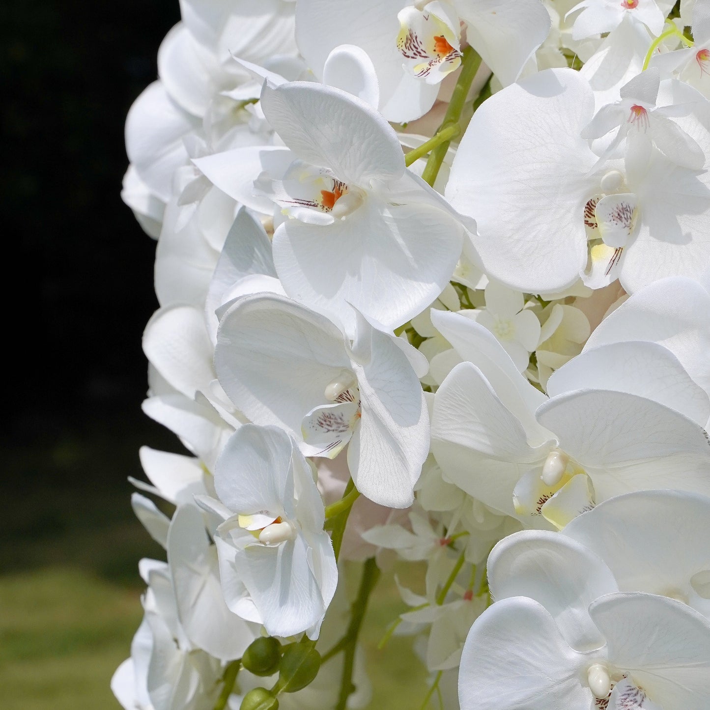 White Phalaenopsis Flower Ball:Flower Centerpiece Bouquet Table Decoration Flower Ball -R181