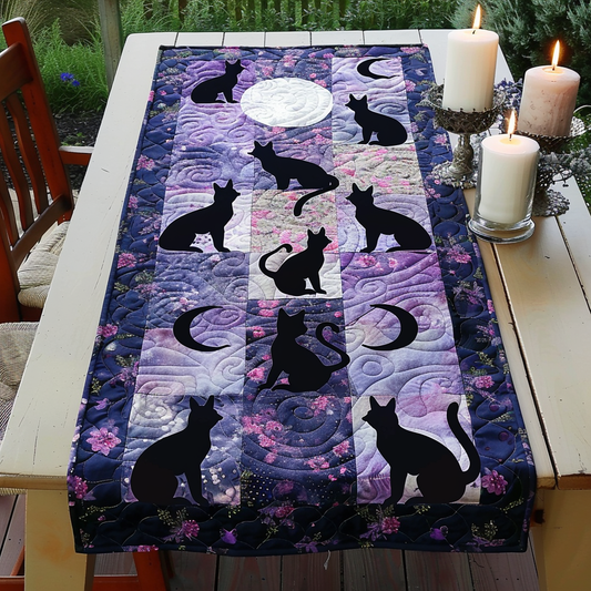 Floral Black Cats Quilted Table Runner NCU0TH281