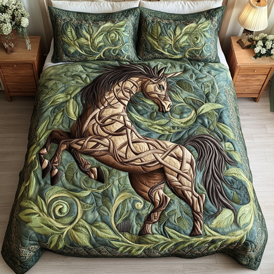 Galloping Grace 3-Piece Quilted Bedding Set NCU0DK3422