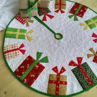 Gifts Of Joy Christmas Quilted Tree Skirt NCU0NT1203