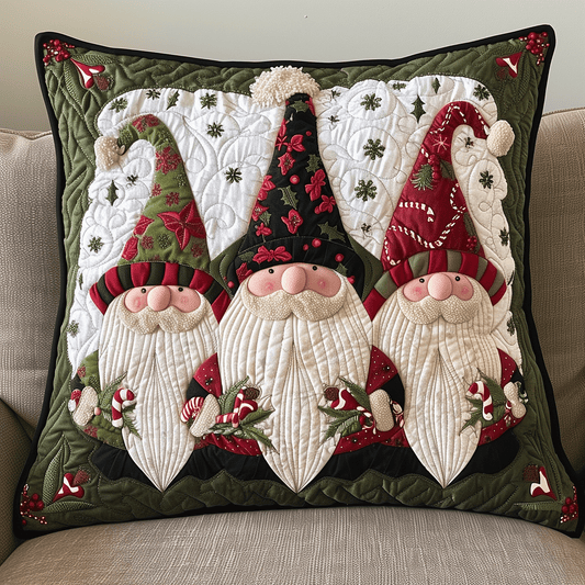 Gnome Noel Quilted Pillow Case NCU0TH1121