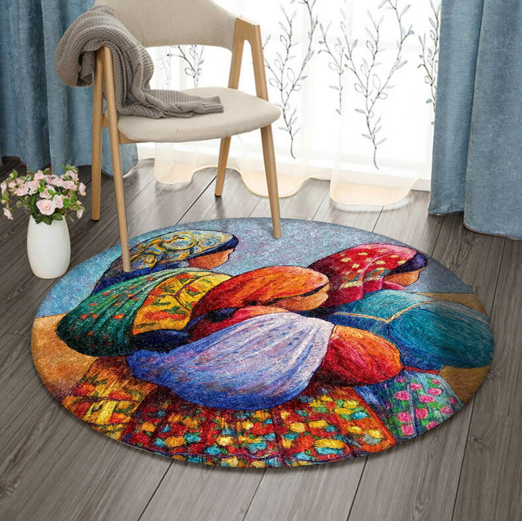 Guatemala Women DV1510067RR Round Area Rug