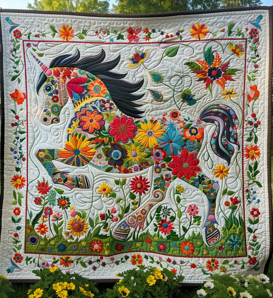 Horse Garden Quilted Blanket NCU0DV360