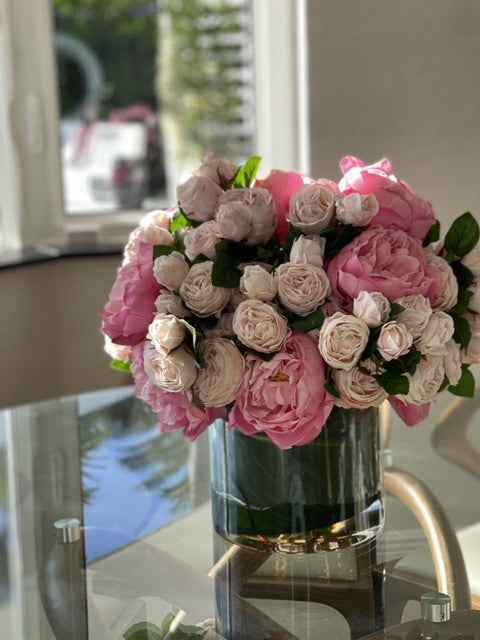 Spring Bloom Bouquet in 7″ Glass Cylinder with Leaf