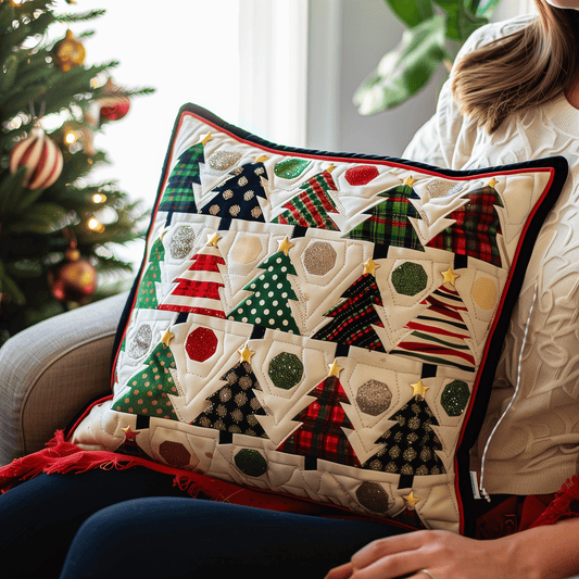 Jolly Pines Quilted Pillow Case NCU0TH1142