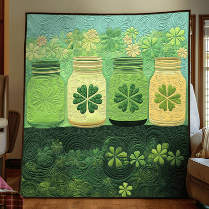 Lucky Jar Quilted Blanket NCU0TL2284