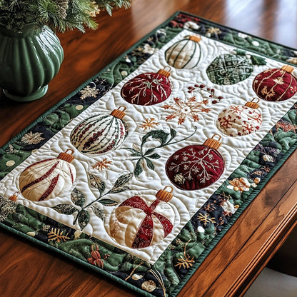 Ornament Bliss Quilted Place Mat NCU0PT1454