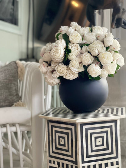 English Roses in Matte Black Fishbowl Vase