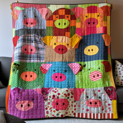 Pig in Technicolor Quilted Blanket NCU0TL279