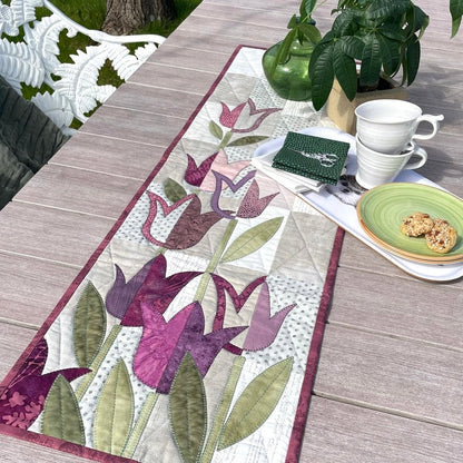 Pink Tulip Charm Quilted Table Runner NCU0TL207