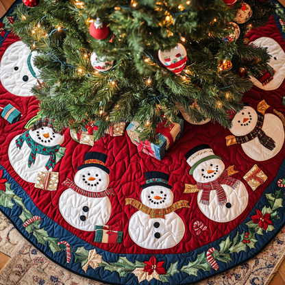 Snowflake Buddy Christmas Quilted Tree Skirt NCU0DK2102