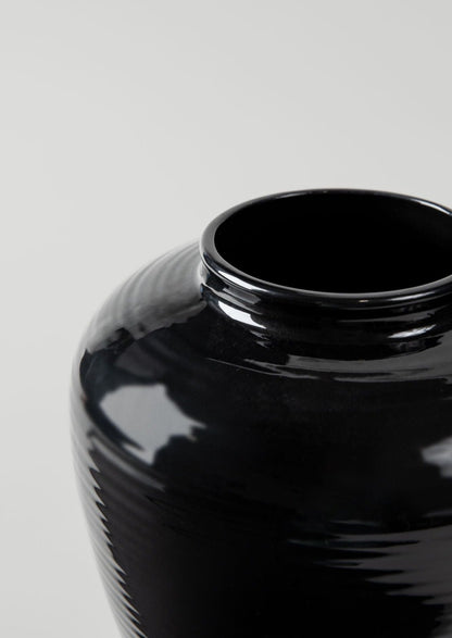 Glazed Afloral Ribbed Stoneware Table Vase in Noir - 8"