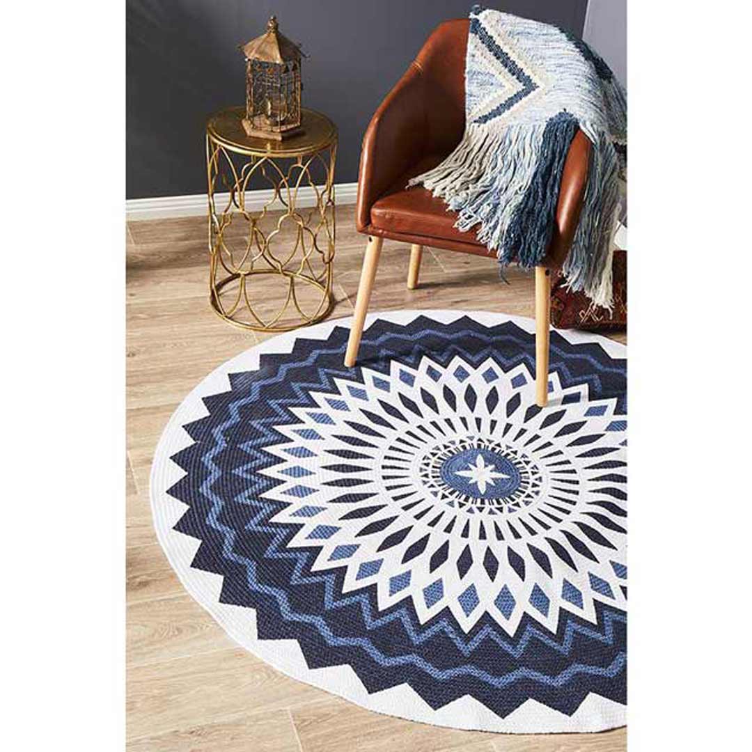 Sunburst Navy CLM051052TM Round Area Rug