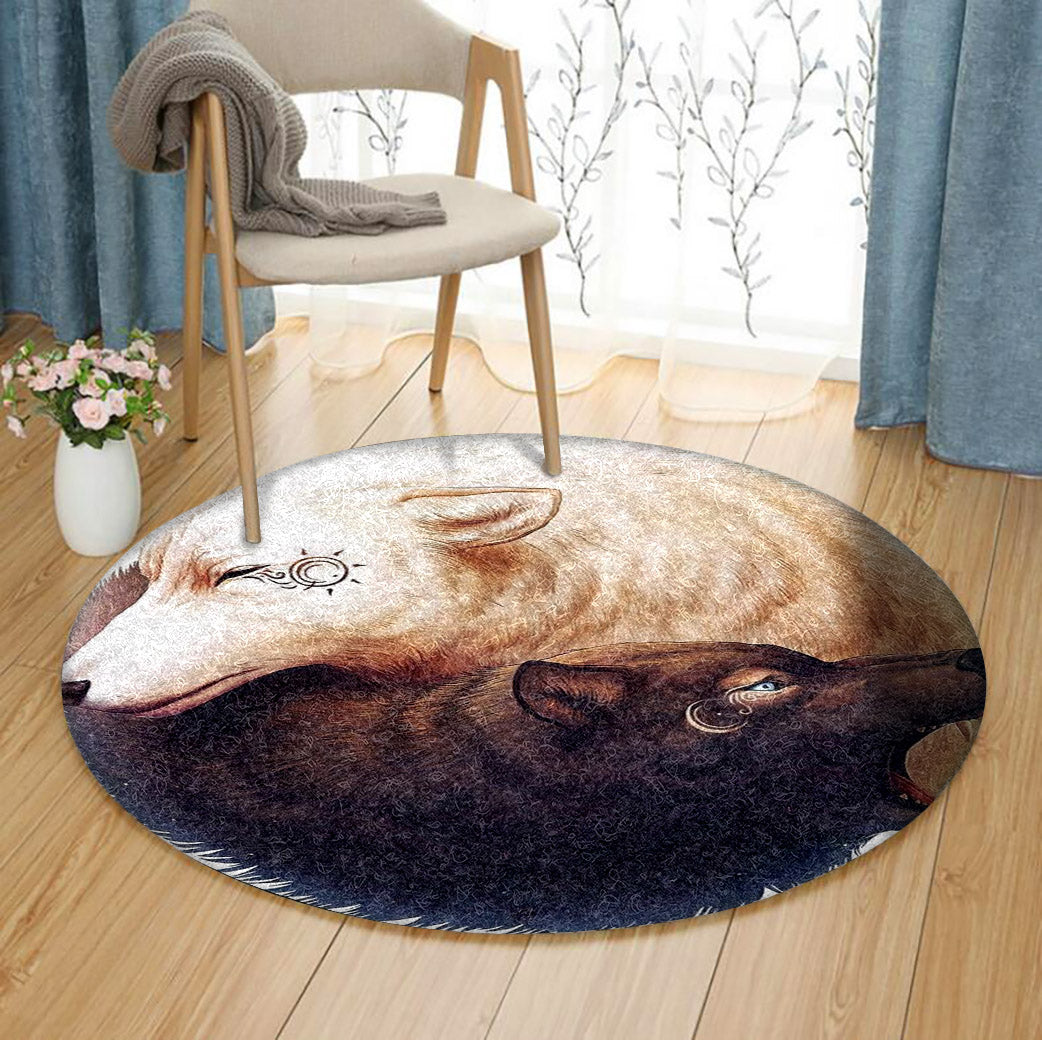 The Wolf CG310721A Round Area Rug