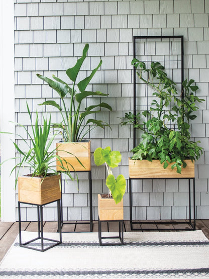 Tartu Elevated Rectangular Planter