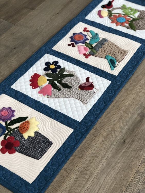 Flower Garden CLA060123035 Quilted Table Runner