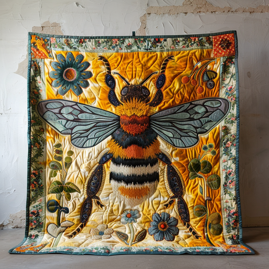 Bee In Bloom Quilted Blanket NCU0PD003