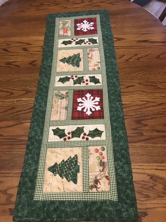 Christmas Tree CLA20112358 Quilted Table Runner