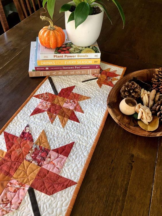 Maple Leaves CLA150324156 Quilted Table Runner