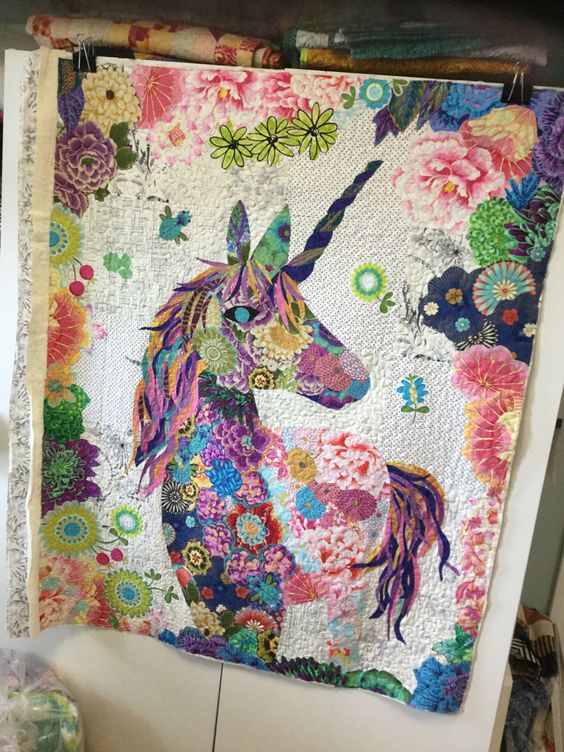 Unicorn CLA040124047 Quilt Blanket