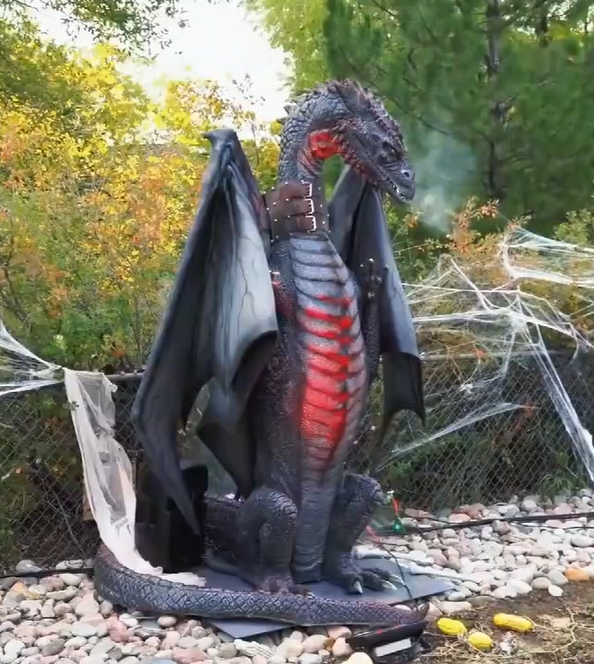 Large Dragon Animatronic