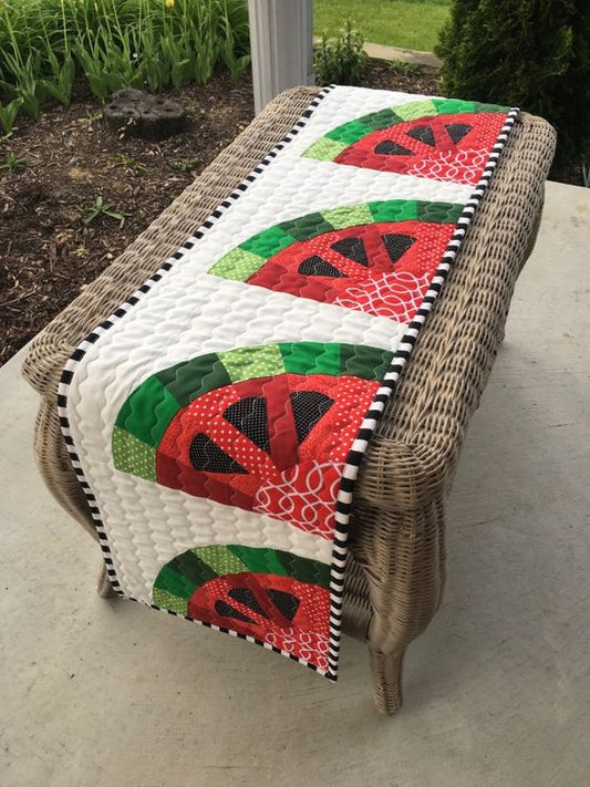 Watermelon CLA21112336 Quilted Table Runner