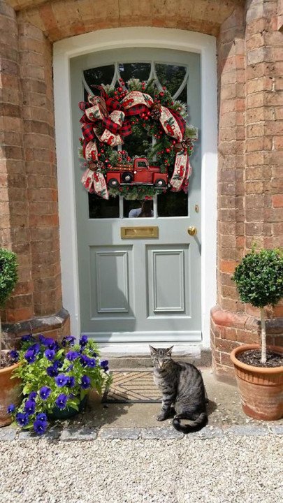 Red Truck Christmas Wreath