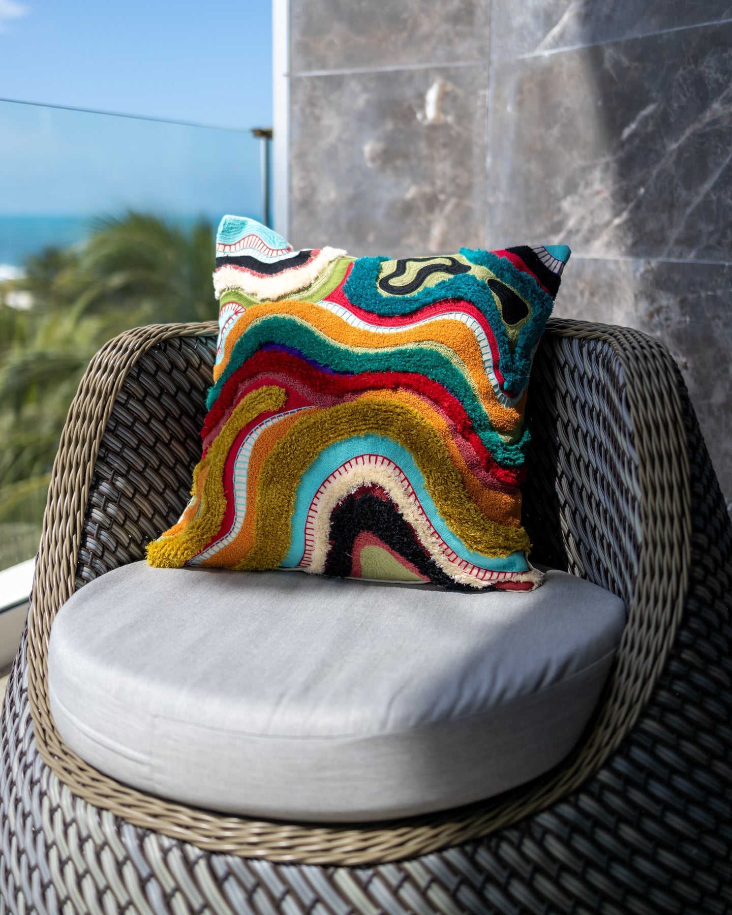 Echo Organic Cotton Abstract Throw Pillow