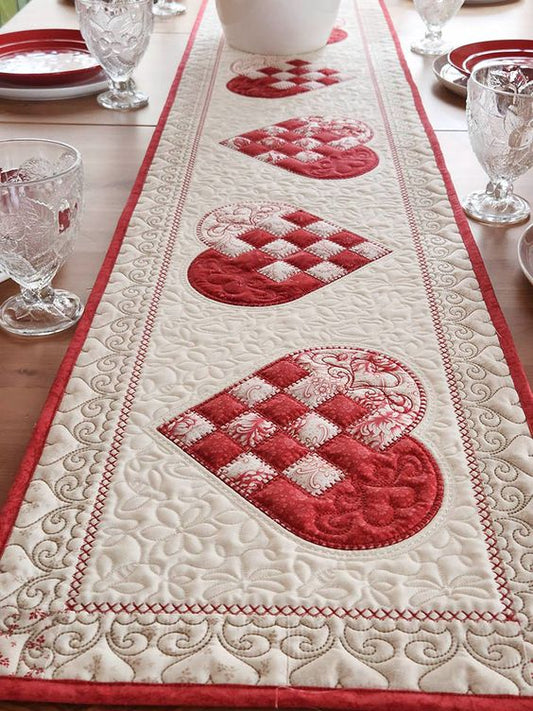 Heart CLDY180624066 Quilted Table Runner