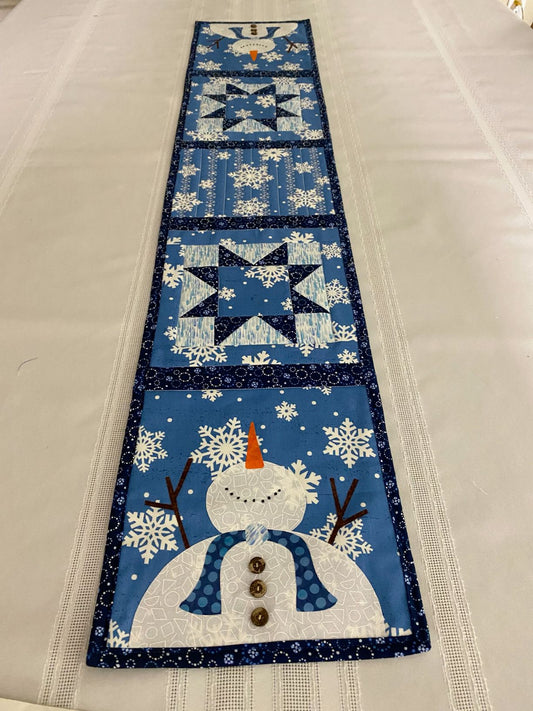 Snowman CLA150324093 Quilted Table Runner