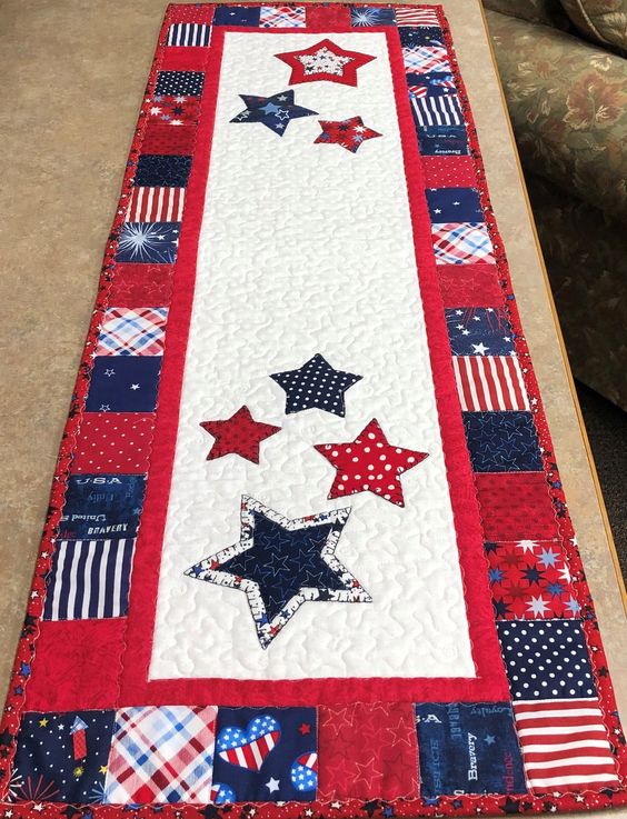 Patriotic Star CLA130324181 Quilted Table Runner