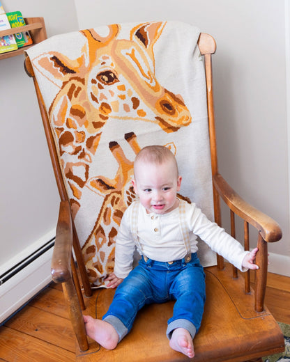 Gavin Organic Cotton Giraffe Baby and Kids Throw Blanket