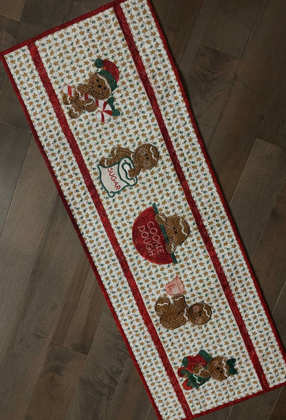 Christmas Gingerbread CLA150324056 Quilted Table Runner