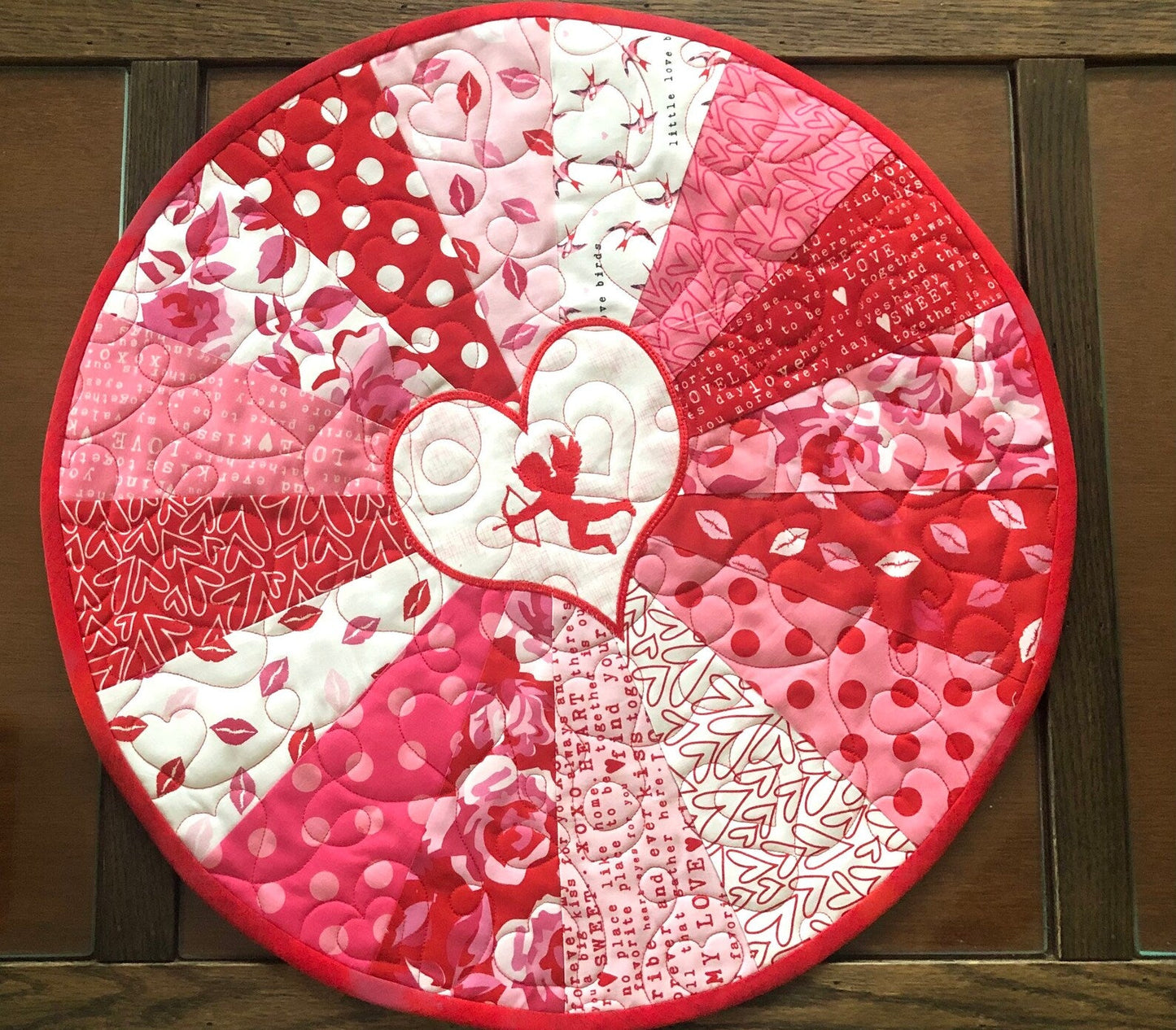 Valentine CLA130324068 Quilted Round Mat