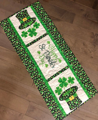 St.Patrick's Day CLA150324038 Quilted Table Runner