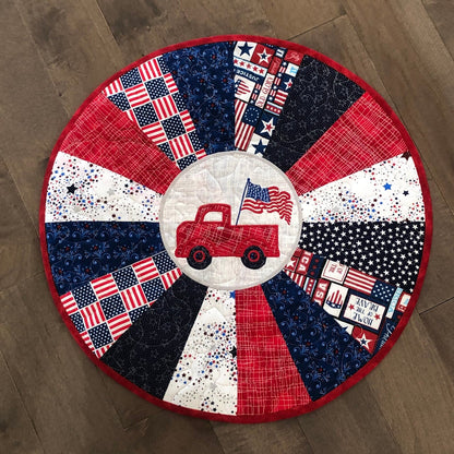 Patriotic CLA130324064 Quilted Round Mat