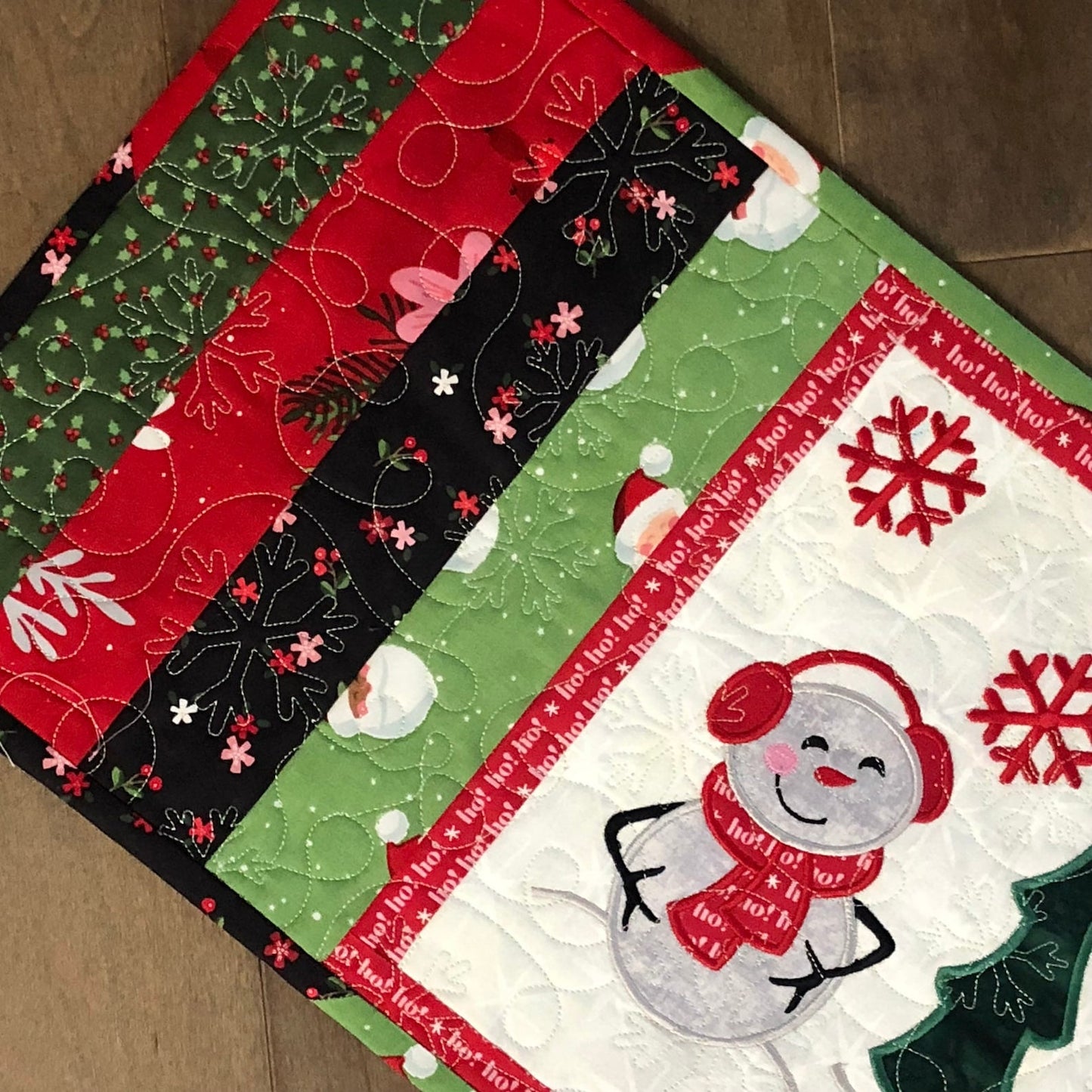 Christmas Snowman CLA150324011 Quilted Table Runner