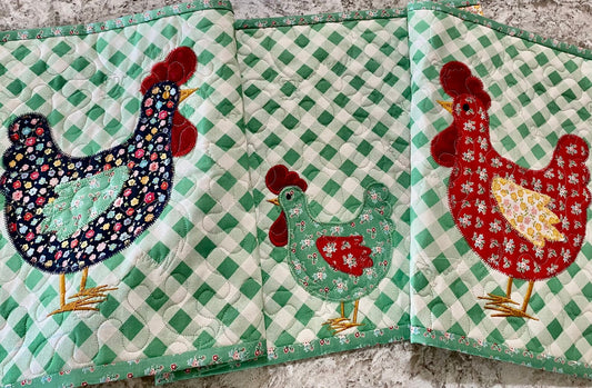 Chicken CLA140324187 Quilted Table Runner