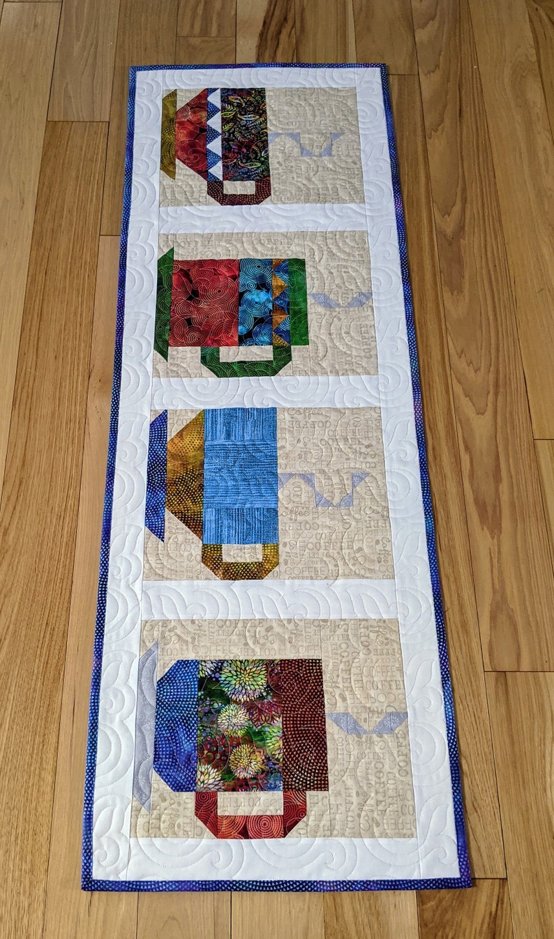 Tea Cup CLDY180624091 Quilted Table Runner