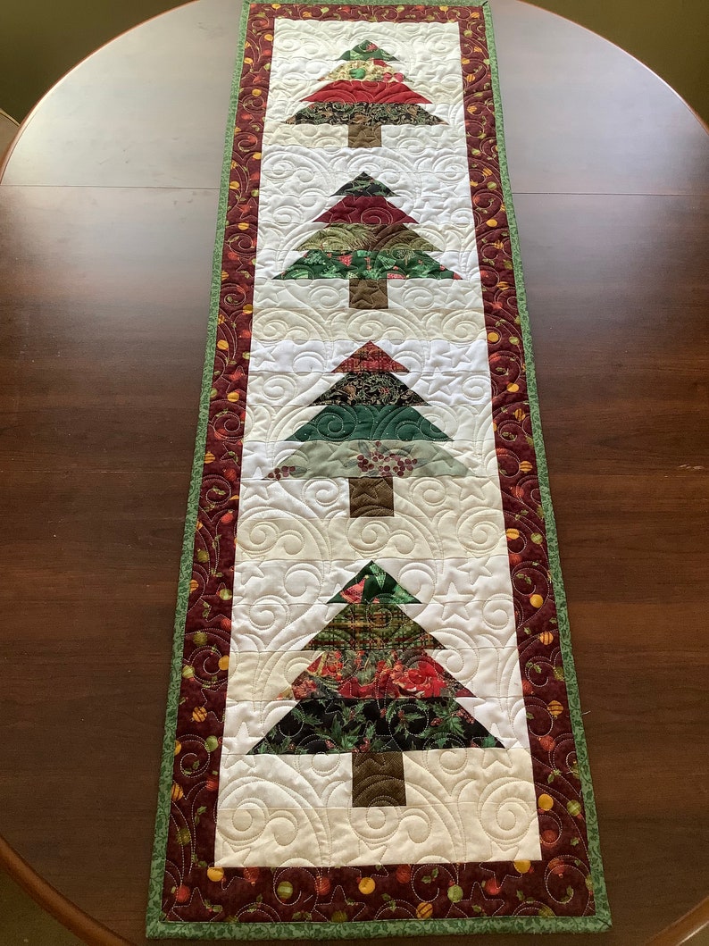 Christmas Tree CLDY180624034 Quilted Table Runner