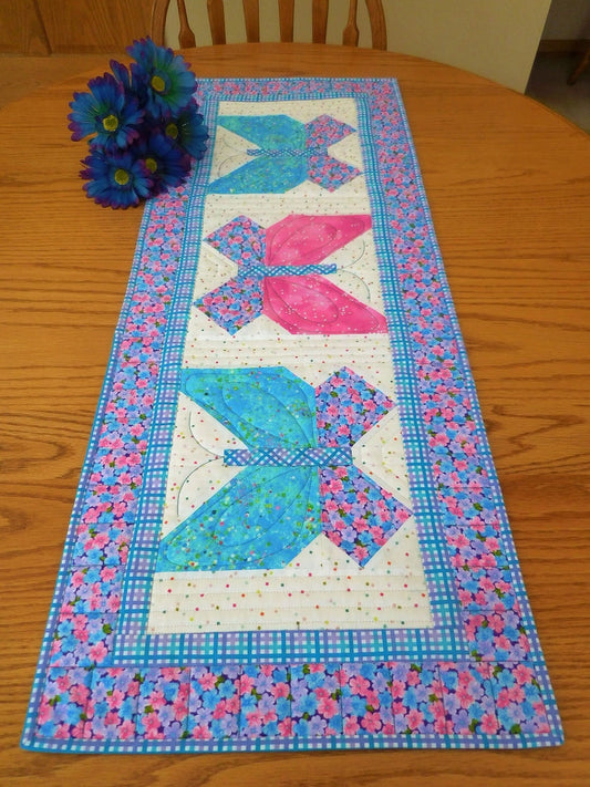 Butterfly CLDY180624073 Quilted Table Runner