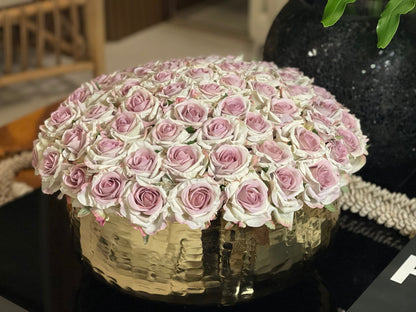 Large Roberi with Roses