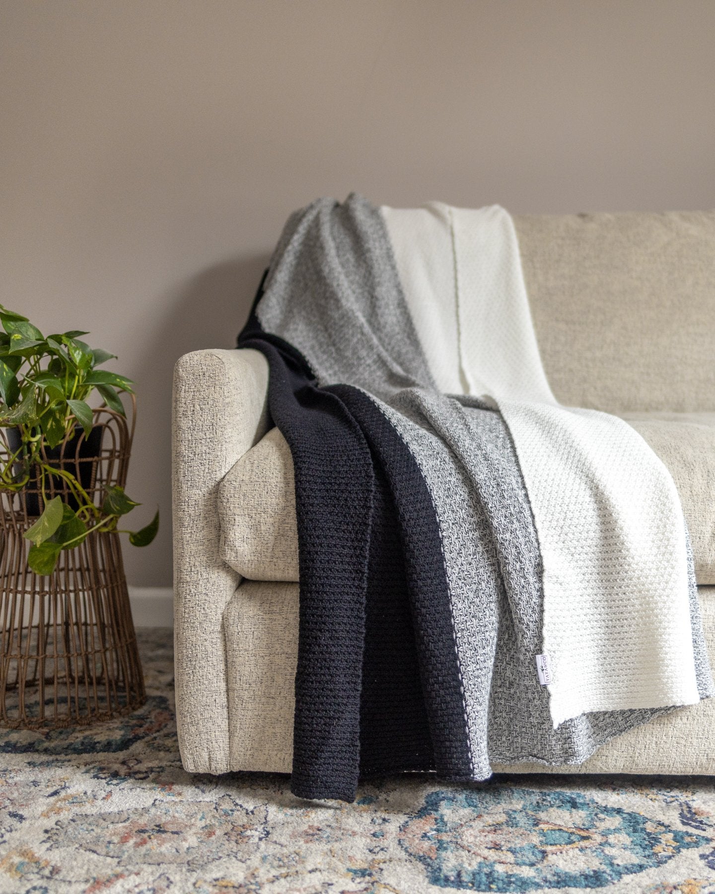 Lucca Organic Cotton Color Block Knit Throw Blanket