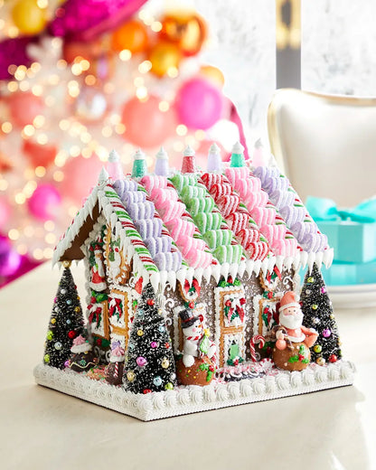 Colonial Style Gingerbread House