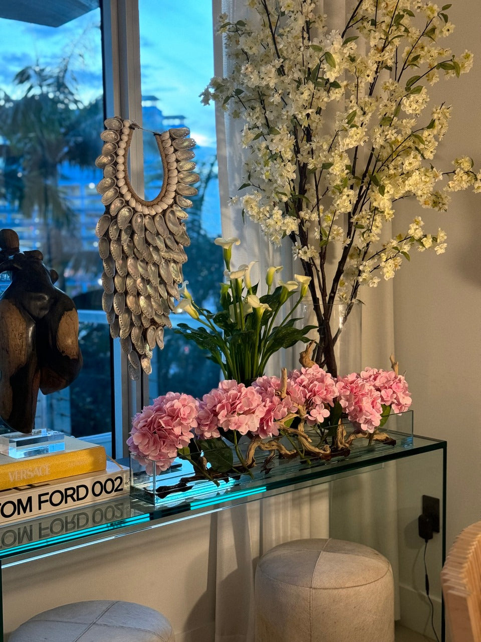 Casa Moderna Glass Plate Planter with Hydrangeas and Driftwood