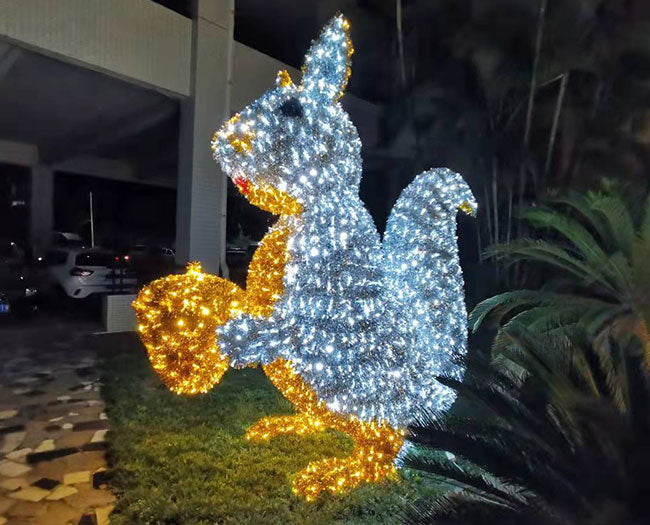 Extra Large Outdoor Christmas Light squirrel