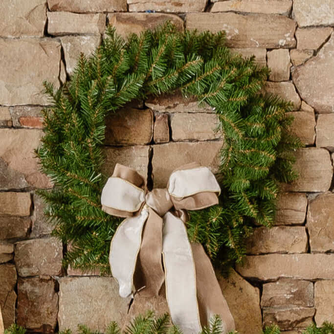 24" Yorkshire Fir Wreath Unlit